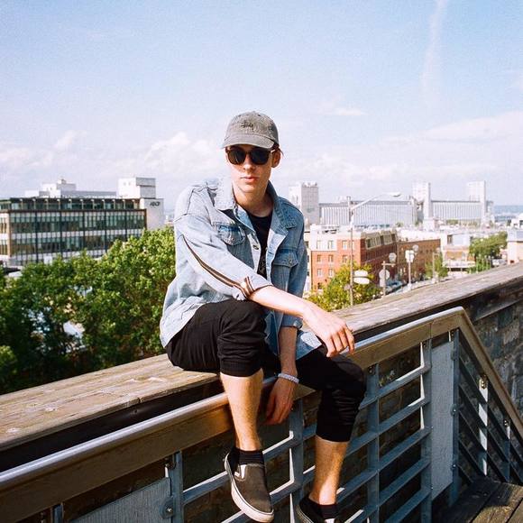 Meet your Posher, Gabriel - Picture 1 of 1